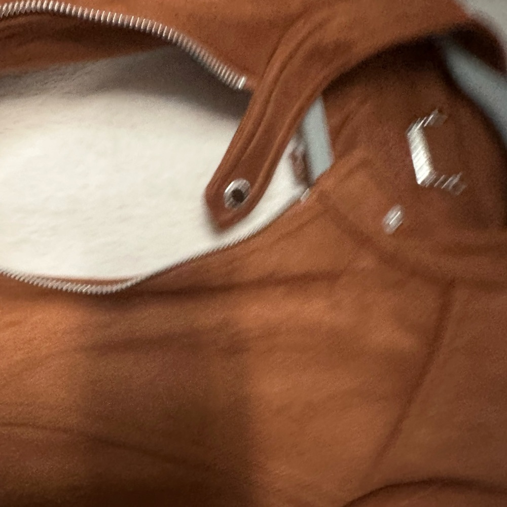 Faux suede tan. Interior lining. - Picture 5 of 10